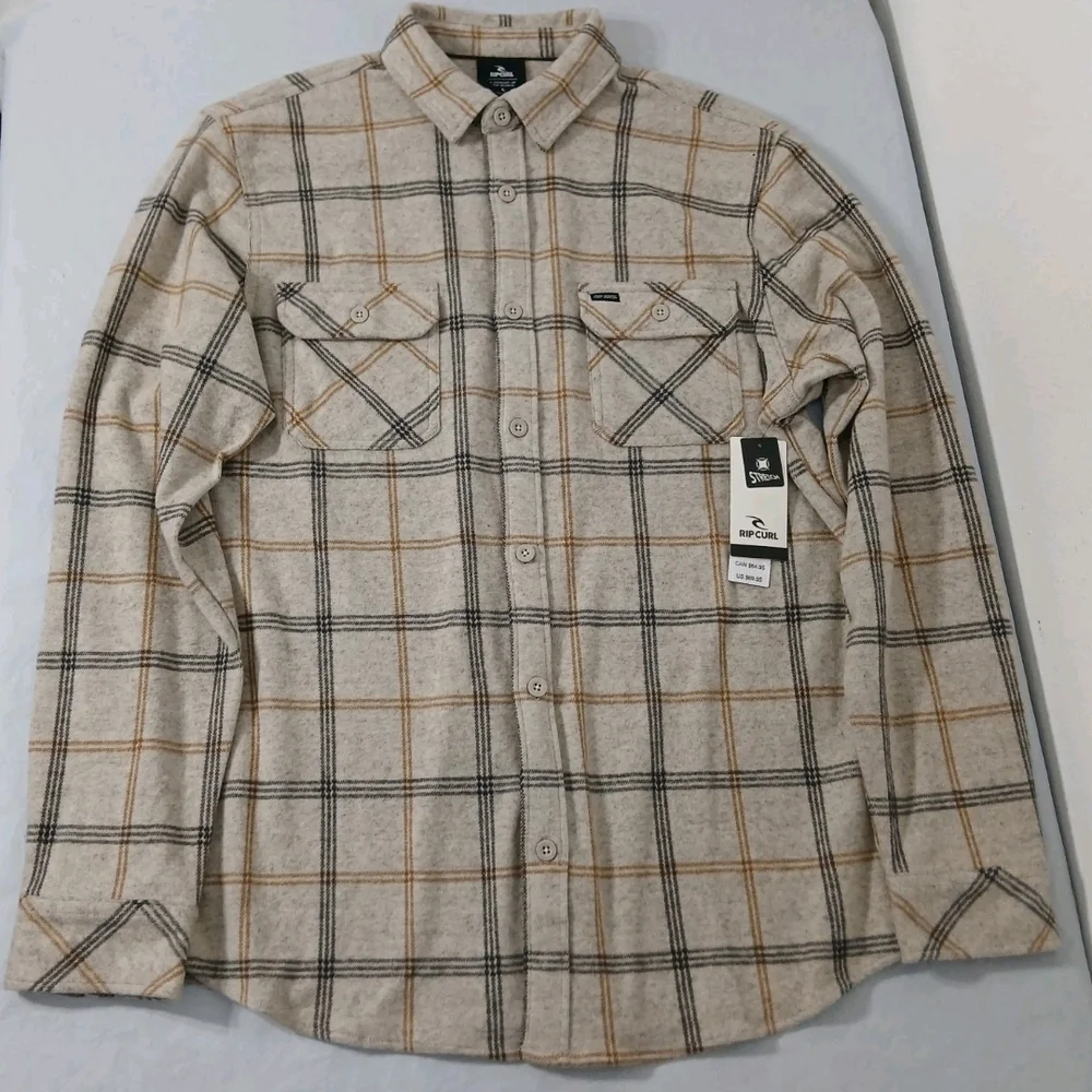 Quiksilver Men's Casual Plaid and Striped Shirt Set - Picture 4 of 11